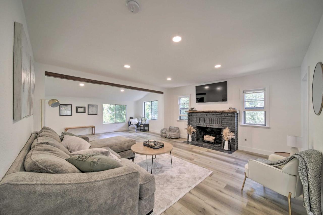 Bright And Airy Liberty Lake Abode With Backyard! Exterior foto